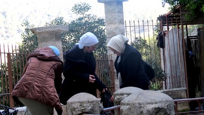 אחרי הטבילה כמו באיזה כפר נידח ברוסיה