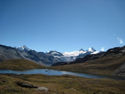 ליד Lac des Autannes.