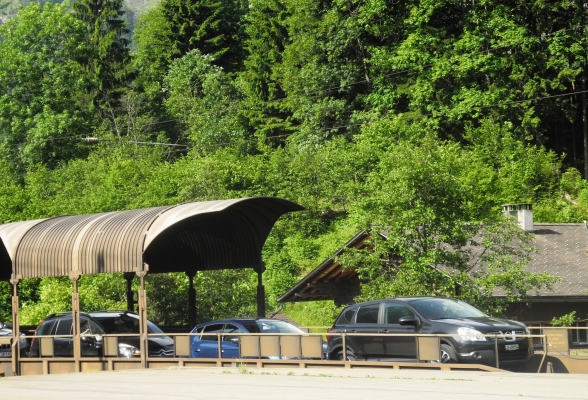 Tunnel Kandersteg7.JPG
