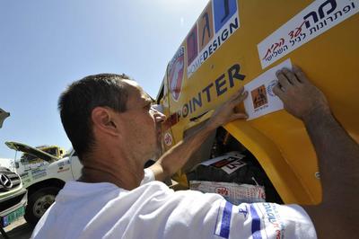 צוות המירוץ הישראלי. צילום: טל זוהר