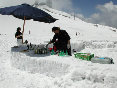 Snowbar.JPG