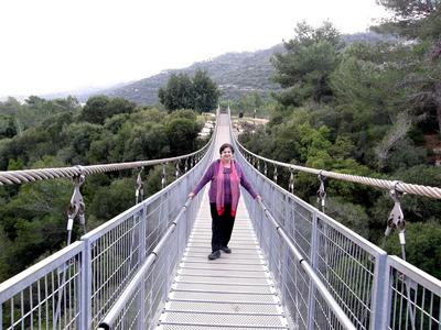 PC300879 (Large).JPG