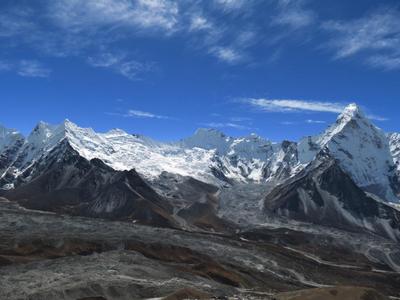 Ama Dablam וקירות של קרח...