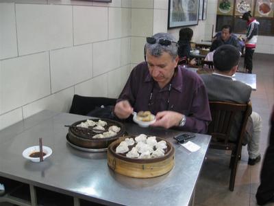 ארוחה של כיסונים המאכל המוכר ביותר בשיאן