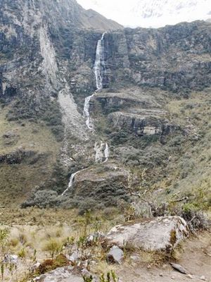 falls in the way
