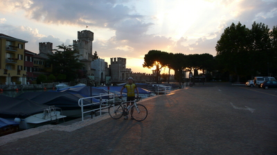 סיבוב הכרות ב Pescheria del Garda