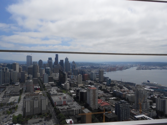 DSCN0432 -; נוף סיאטל מתצפית ה-Space Needle
