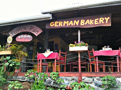 קפה ומאפה THE GERMAN BAKERY