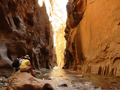 נחים בפארק. צילום:Utah Office of Tourism/Nick Driggs