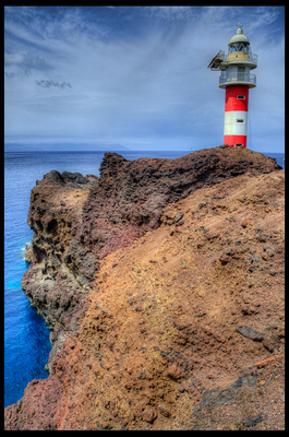 DSC_3844_5_6_tonemapped+fb-2.jpg