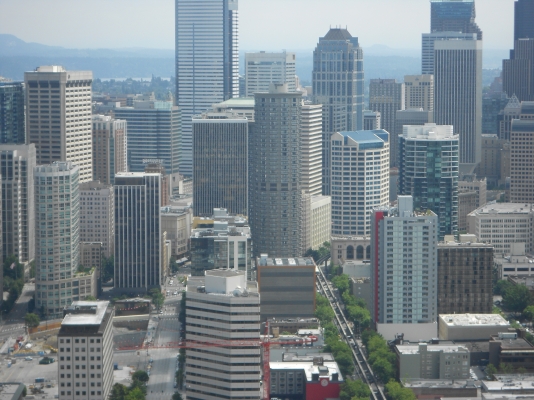 DSCN0430 -; נוף סיאטל מתצפית ה-Space Needle