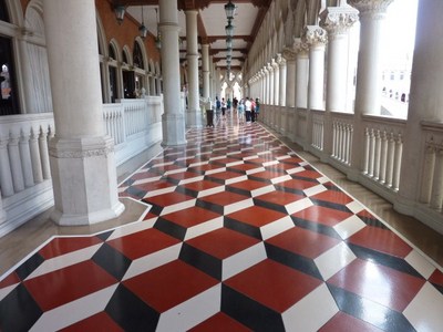 המרצפות במלון Venetian, לאס וגאס.