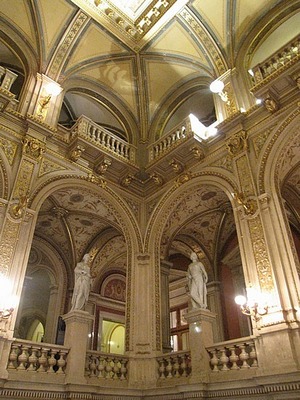 1_1254148934_2_the-vienna-opera-house.jpg