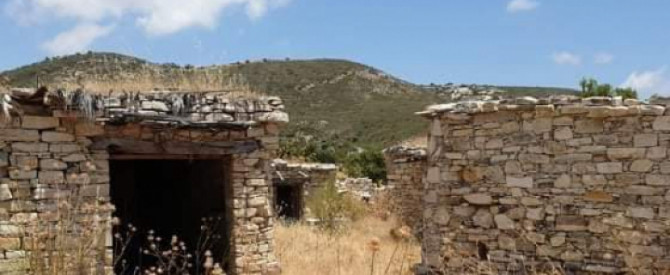 תמונה מייצגת עבור הפוסט: קפריסין, סיור בגיפ ספארי בכפר הנטוש פארסאטה, מחוז לרנקה Abandoned Parsata village   East of Lagia Village ,Larnaca district
