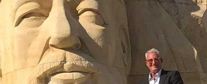 תמונה מייצגת עבור הפוסט: קפריסין, טיול למינזר קיקוס ולקבר ארכיבישוף מקריוס