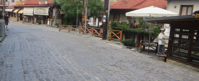 מטבע ועלויות ביוון