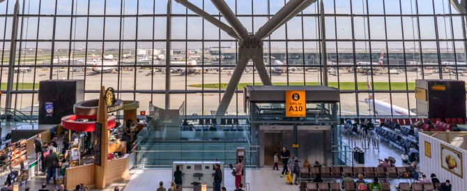 בקרוב: השינוי בשדות התעופה באנגליה שיקל לכם על תהליך הבידוק