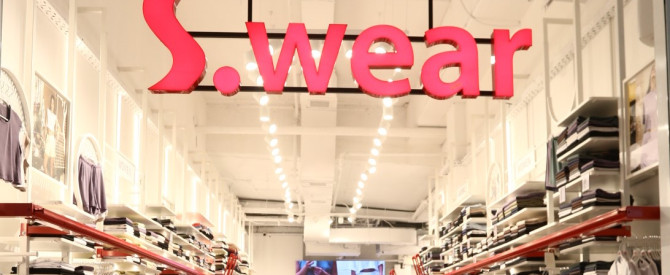 סיבה מצוינת לחדש את מלתחת הבייסיק שלכם - S.wear פותחת סניף דגל חדש בקניון רמת אביב
