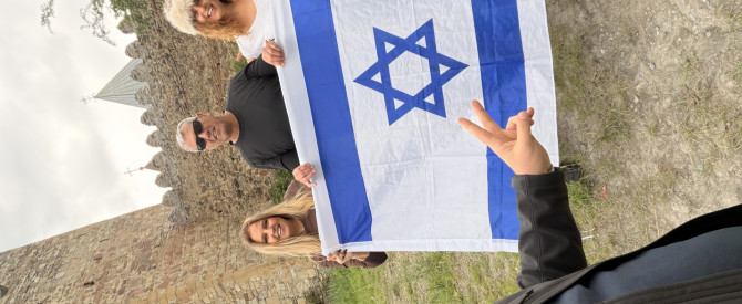 זוראבי נהג דובר עברית בגאורגיה מתוך הטיפ של מרסדס 7 - למטייל