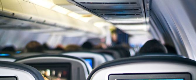 חברת התעופה האמריקנית תציע בקרוב WiFi חינם בטיסות
