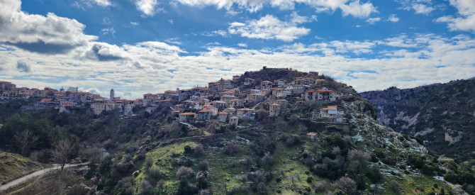 מסלול חד יומי בפלופונס (פלופונסוס) מתוך הטיפ של גילי גרייבסקי - למטייל