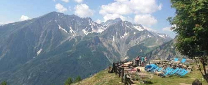 תמונה מייצגת עבור הפוסט: Tour Mont Blanc- יום 5  - courmayeur- chalet val ferret