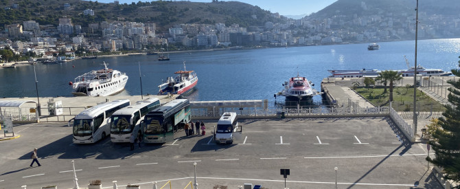 Sarandë port מתוך הטיפ של עומר  עומר - למטייל