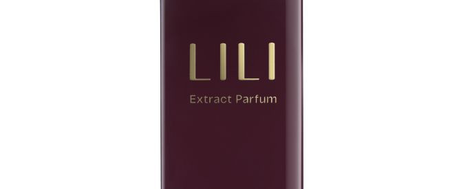 קרליין משיקה בושם חדש לנשים מסדרת LILI
